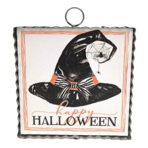 Beck's Spooky Black Hat